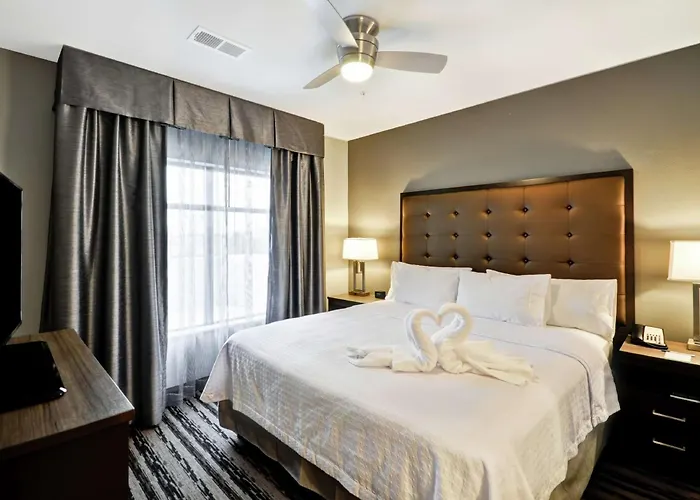 Homewood Suites by Hilton Cincinnati / West Chester